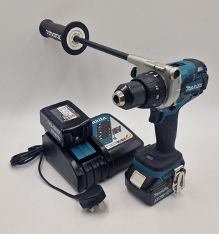 Makita DHP481 18V LXT Brushless Cordless Combi Drill Kit – 2 x 5.0Ah Batteries & Charger